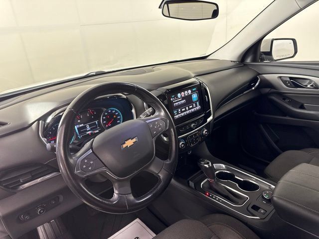 Used 2018 Chevrolet Traverse LT w/ LPO, Floor Liner Package AWD/4WD image 17