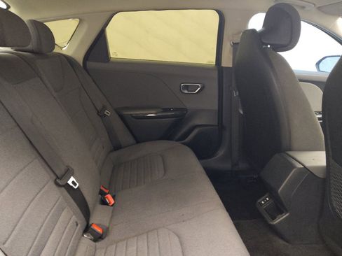 Used 2025 Kia K4 EX FWD image 19