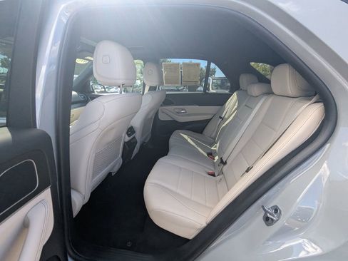 Certified 2024 Mercedes-Benz GLE 350 4MATIC w/ Driver Assistance Package image 25