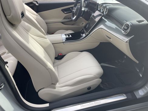 New 2026 Mercedes-Benz CLE 300 4MATIC Cabriolet image 46