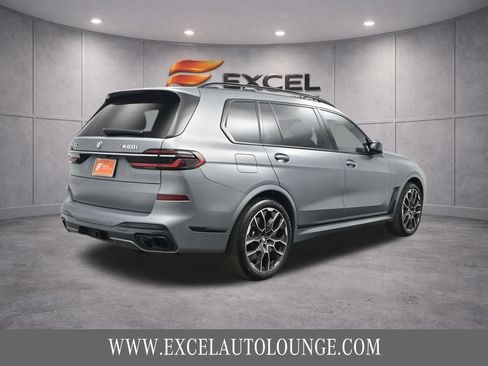 Used 2023 BMW X7 M60i w/ Executive Package AWD/4WD image 9