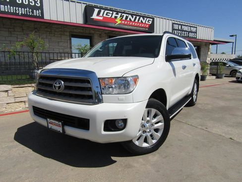 Used 2011 Toyota Sequoia Platinum image 1
