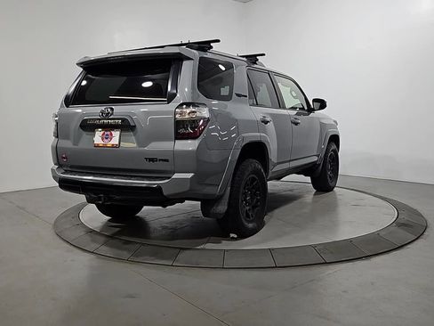 Used 2017 Toyota 4Runner TRD Pro image 5
