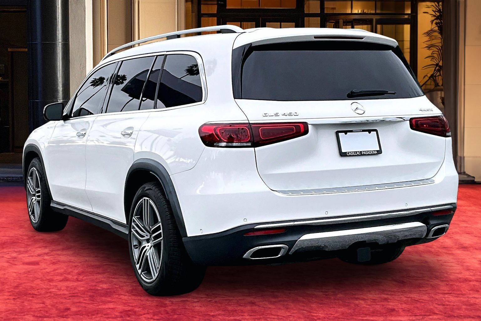 Used 2023 Mercedes-Benz GLS 450 4MATIC image 4