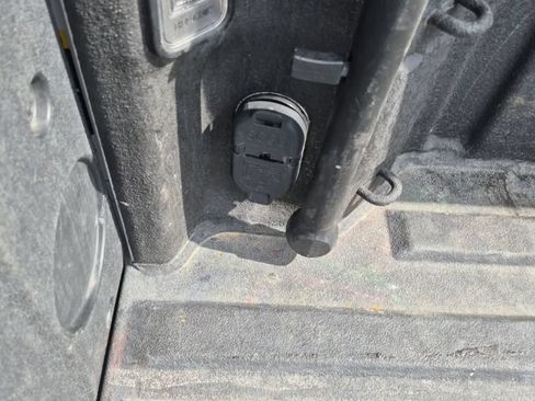 Used 2024 GMC Sierra 2500 AT4X AWD/4WD image 14