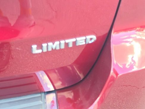 Used 2021 Jeep Grand Cherokee Limited AWD/4WD image 8