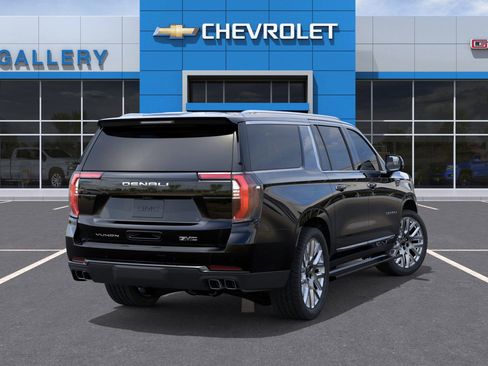 New 2026 GMC Yukon XL Denali Ultimate w/ LPO, Floor Liner Package AWD/4WD image 4
