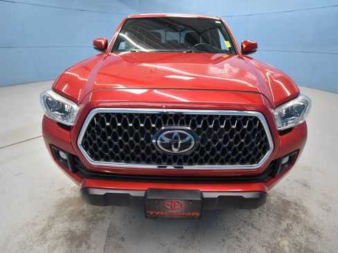 Used 2019 Toyota Tacoma TRD Off-Road AWD/4WD image 27