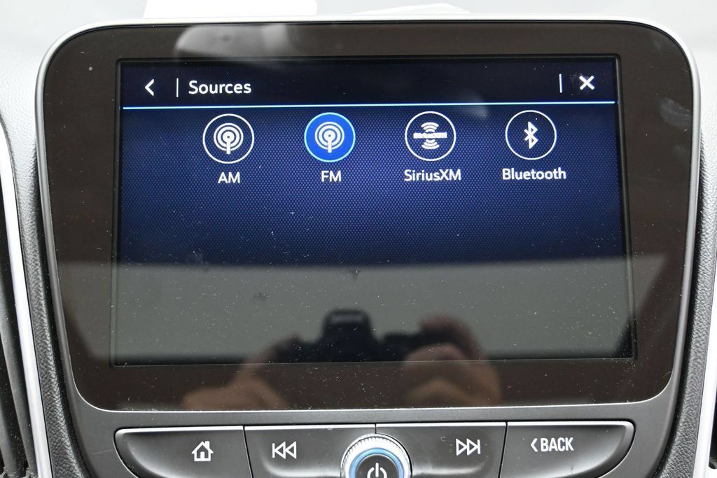 Used 2024 Chevrolet Malibu LT FWD image 31