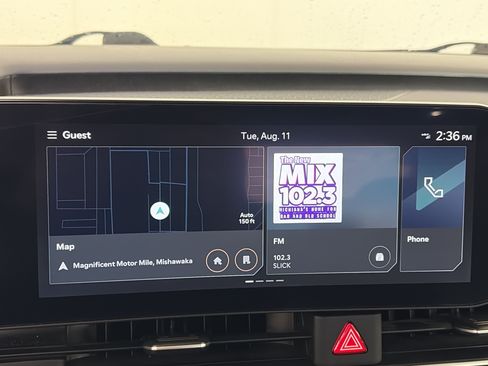 Certified 2025 Kia Carnival SX w/ SX Dark Edition Package FWD image 23