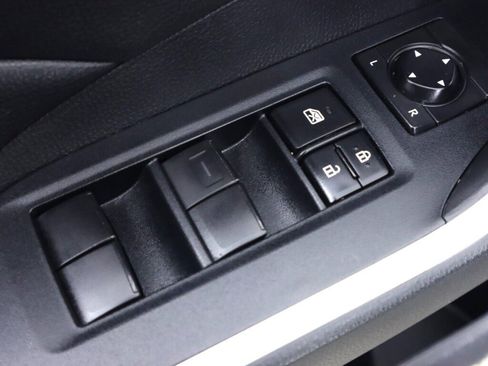 Used 2021 Toyota RAV4 XLE w/ XLE Grade Weather Package AWD/4WD image 25