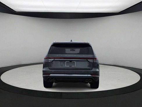 Used 2023 Lincoln Aviator Reserve w/ Equipment Group 201A AWD/4WD image 7