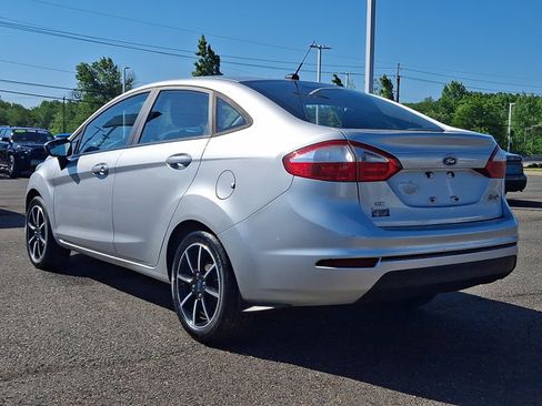 Used 2017 Ford Fiesta SE FWD image 15