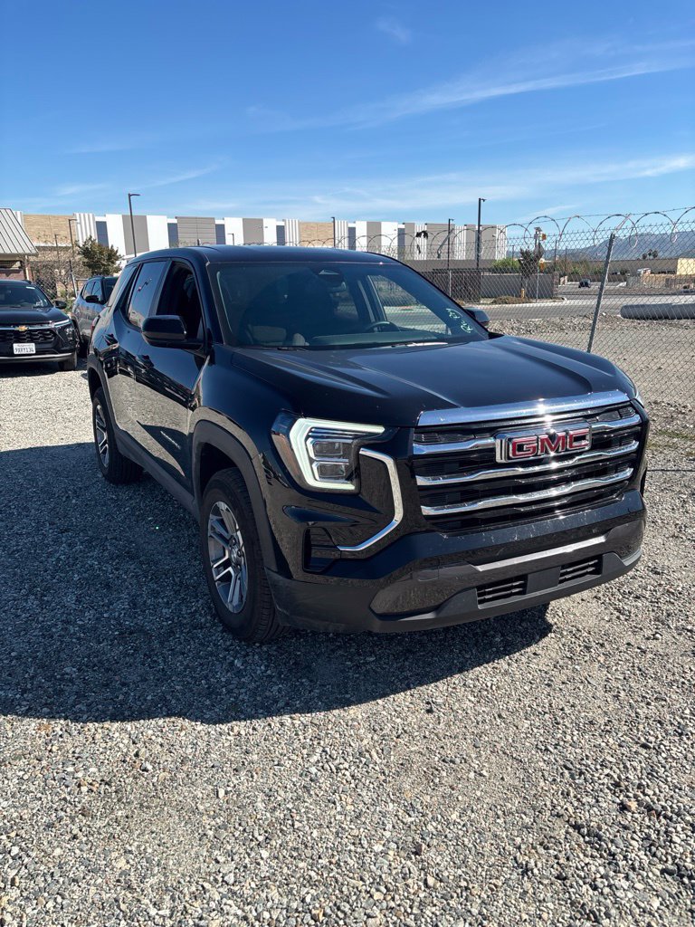 Used 2026 GMC Terrain Elevation FWD image 3