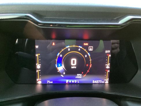 Used 2023 Chevrolet Colorado LT w/ LT Convenience Package II image 10