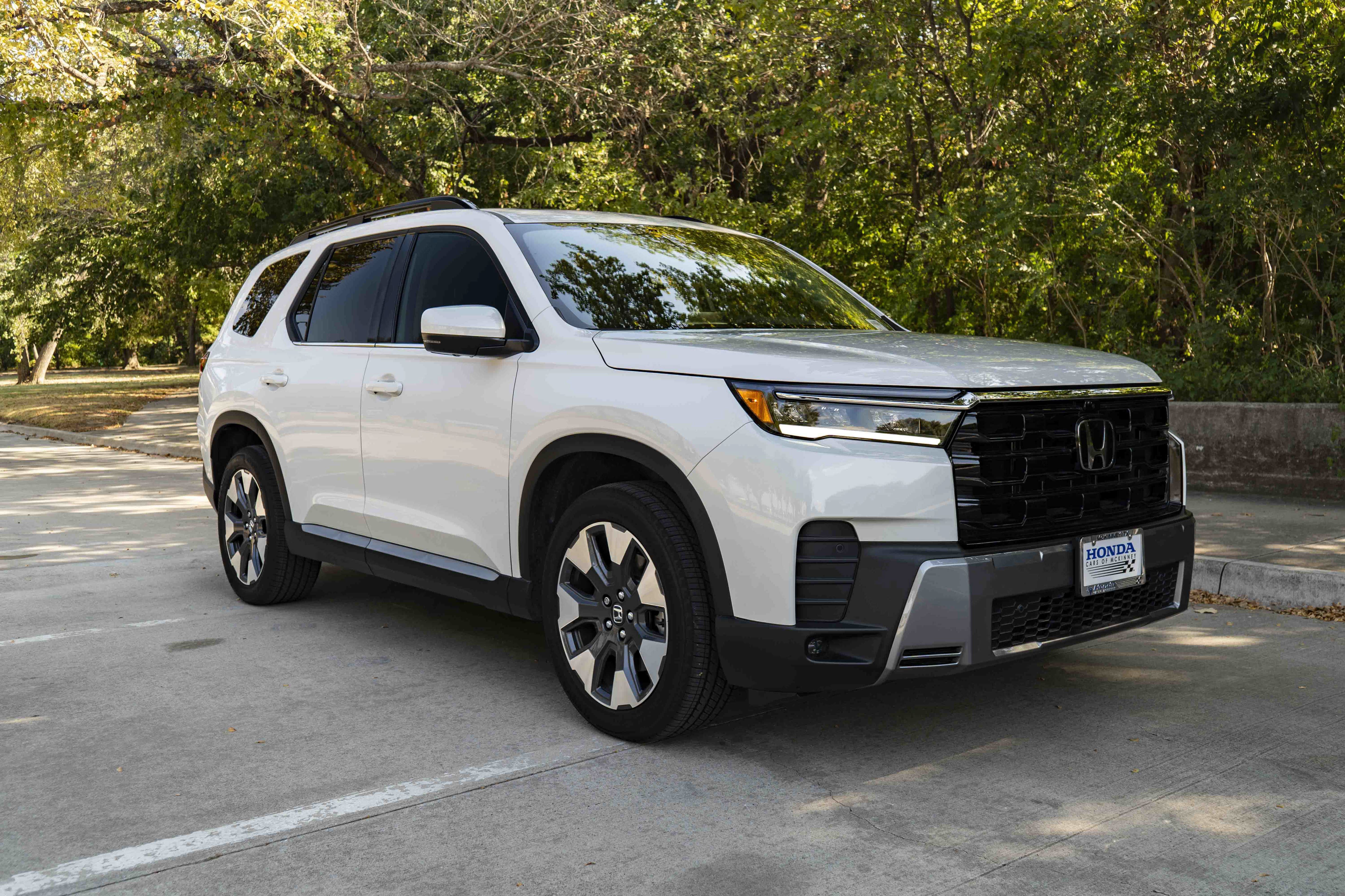Used 2026 Honda Passport TrailSport Elite image 2