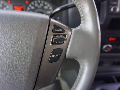 Used 2019 Nissan NV 3500 SL image 8