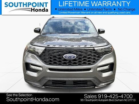Used 2023 Ford Explorer ST-Line w/ Class IV Trailer Tow Package image 2
