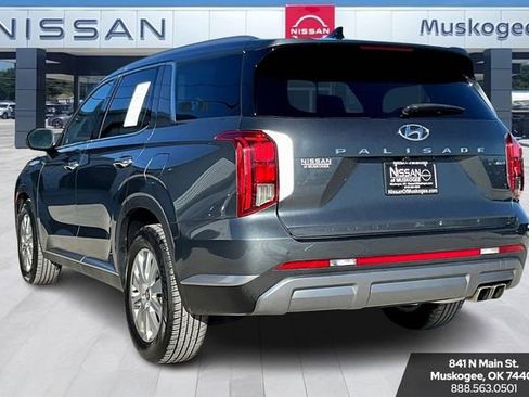 Used 2024 Hyundai Palisade SEL image 4