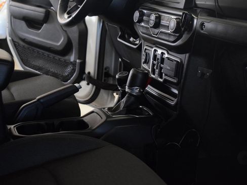 Used 2022 Jeep Gladiator Sport AWD/4WD image 67