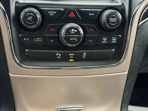 Used 2014 Jeep Grand Cherokee Limited image 35