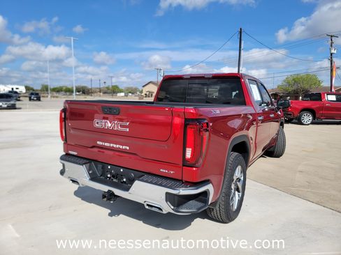 Used 2024 GMC Sierra 1500 SLT w/ SLT Premium Plus Package image 7