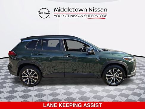 Used 2025 Toyota Corolla Cross XLE w/ Convenience Package AWD/4WD image 2