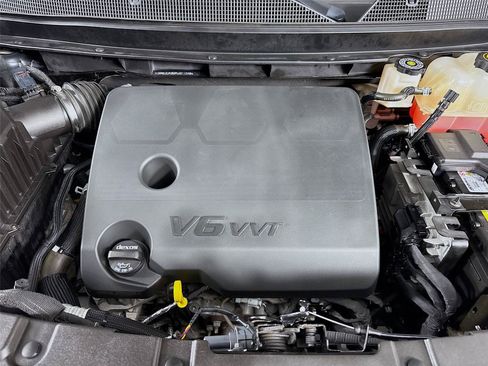 Used 2023 Chevrolet Traverse RS AWD/4WD image 34