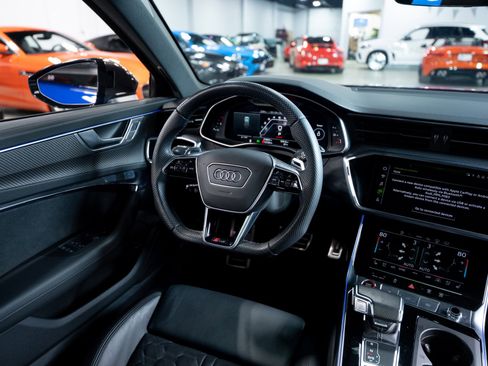 Used 2023 Audi RS 6 image 48