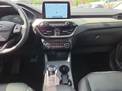 Certified 2021 Ford Escape SEL FWD image 22