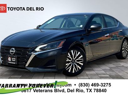 Used 2025 Nissan Altima 2.5 SV
