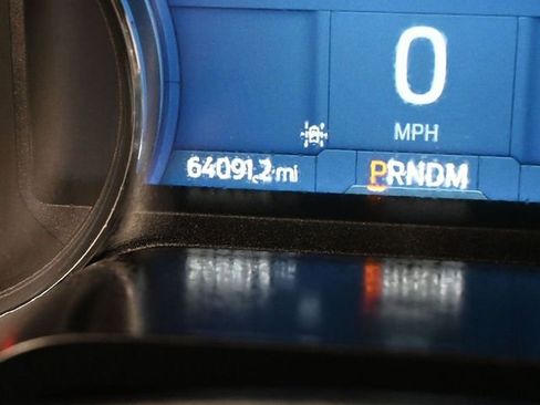 Certified 2022 Ford F150 XLT w/ Equipment Group 302A High image 17