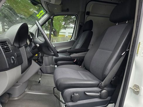 Used 2012 Mercedes-Benz Sprinter 2500 w/ Premium Pkg image 26