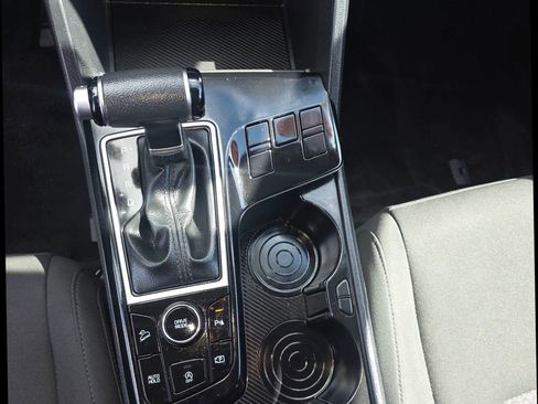 Used 2024 Kia Sportage LX FWD image 19