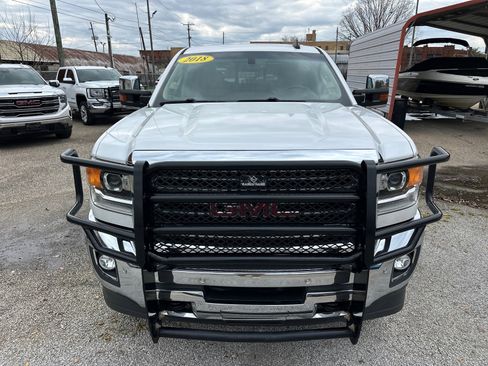 Used 2018 GMC Sierra 2500 SLT image 7