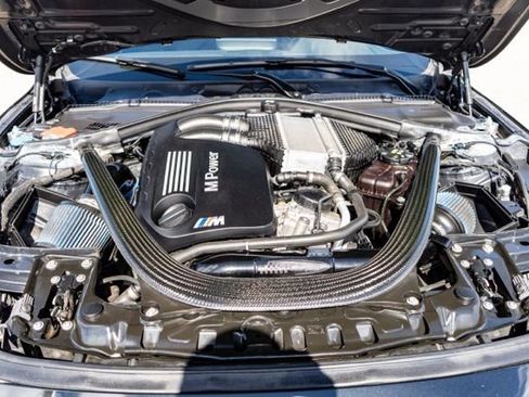 Used 2018 BMW M3 RWD image 30