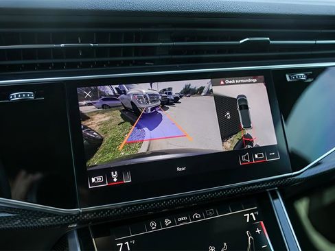 Used 2023 Audi SQ7 Premium Plus image 17