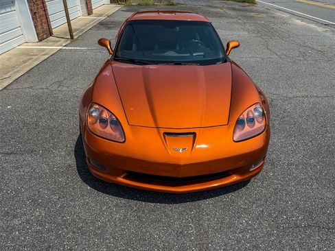 Used 2007 Chevrolet Corvette Z06 w/ Preferred Equipment Group RWD image 9