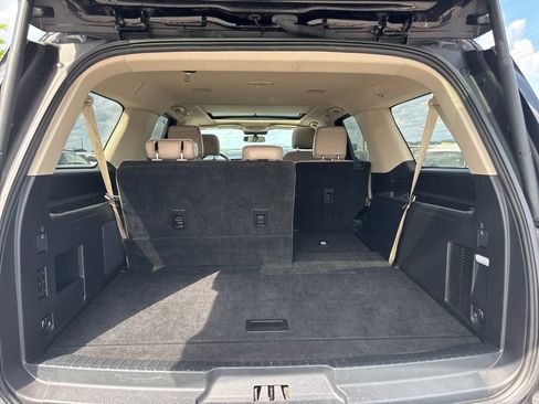 Used 2024 Ford Expedition Max Limited RWD image 26