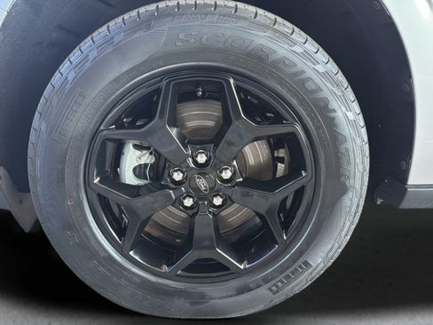 Used 2023 Ford Maverick XLT w/ Equipment Group 300A Standard AWD/4WD image 24