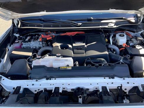 Used 2026 Toyota Tundra Capstone AWD/4WD image 10