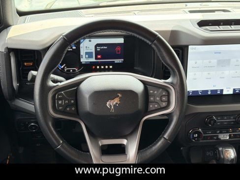Used 2023 Ford Bronco Badlands w/ Sasquatch Package AWD/4WD image 23