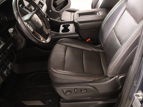 Used 2021 Chevrolet Suburban High Country AWD/4WD image 12