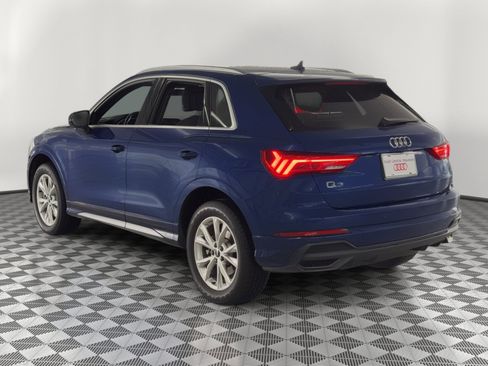 Used 2023 Audi Q3 2.0T Premium Plus w/ Premium Plus Package image 3
