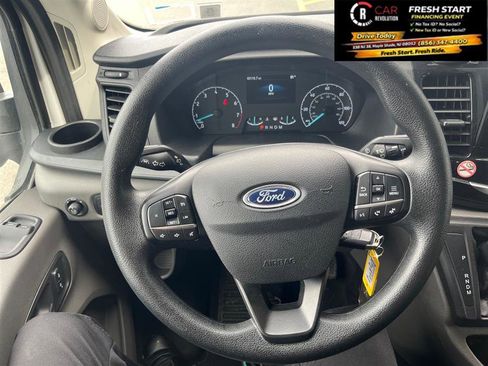 Used 2024 Ford Transit 350 XLT image 22