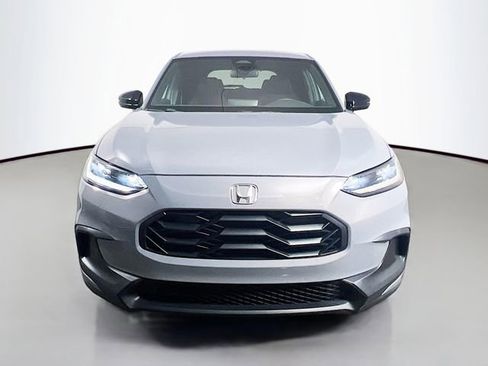 Used 2024 Honda HR-V Sport image 2