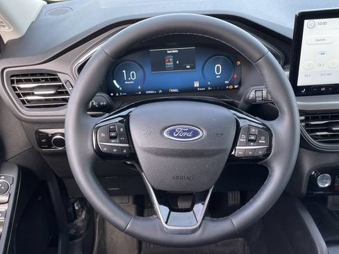 Used 2023 Ford Escape Active w/ Tech Pack #2 AWD/4WD image 12