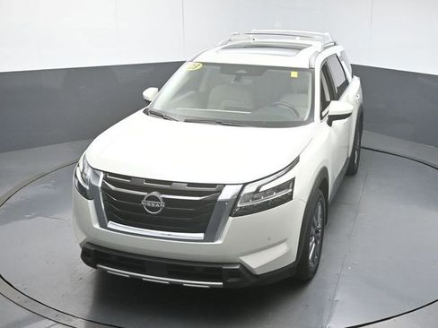 Used 2023 Nissan Pathfinder SL w/ SL Premium Package FWD image 44