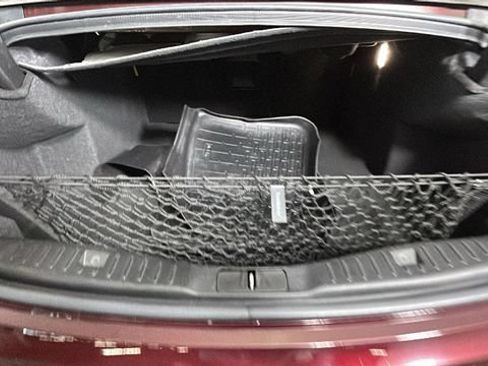 Used 2018 Lincoln MKZ Reserve w/ Climate Package FWD image 27