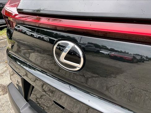 Used 2020 Lexus UX 200 w/ Accessory Package 2 FWD image 31